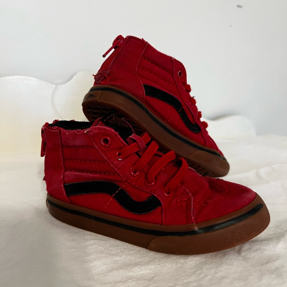 Toddler used Vans. Size 8.5